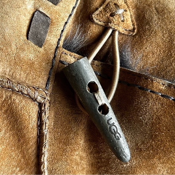 Ugg Women's W Meadow, Chestnut,6 M US GUC - Picture 13 of 14